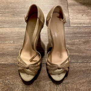 Gold Natasha Maripé heels, Size 9, only worn once.